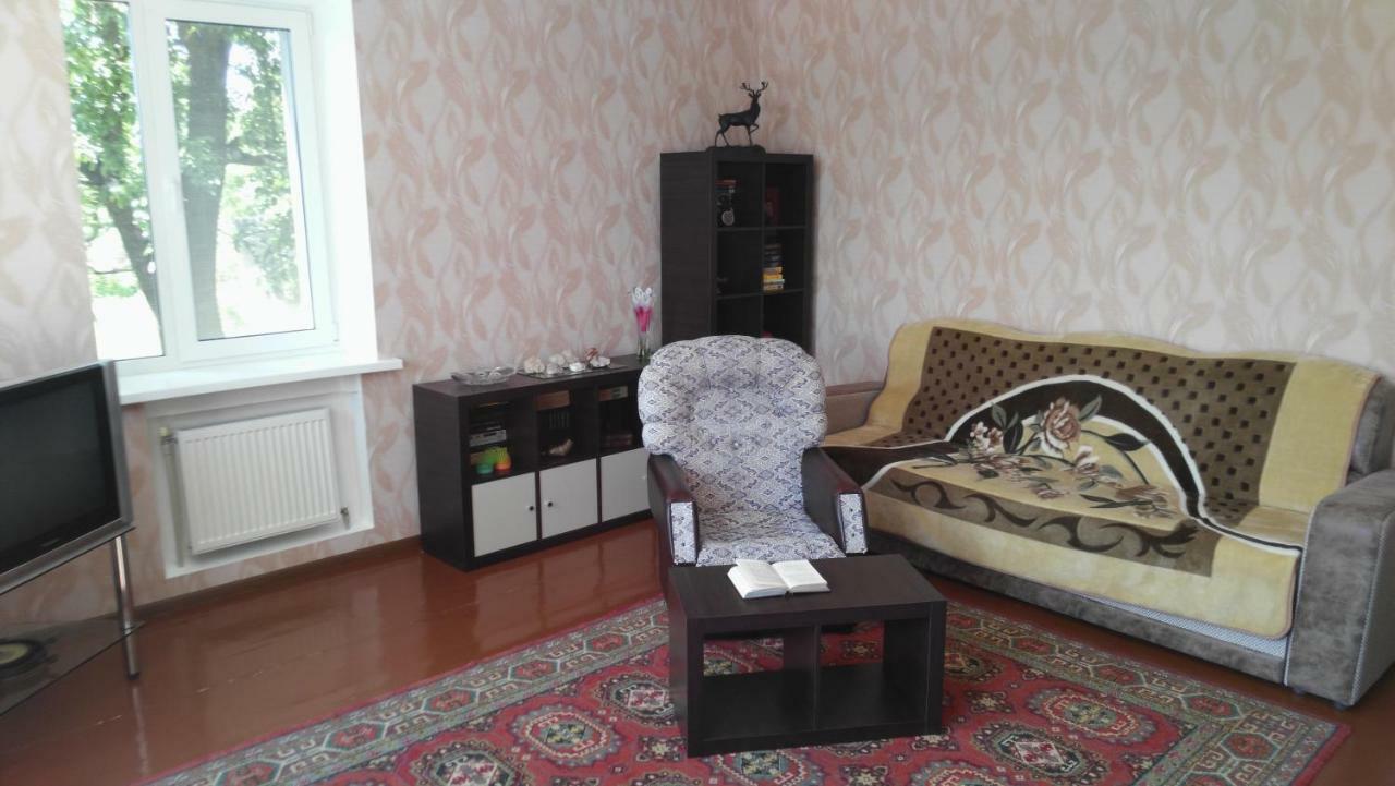 Separate Room Homestay In A Private House, Facilities Shared With Owner Berdychiv Exterior photo