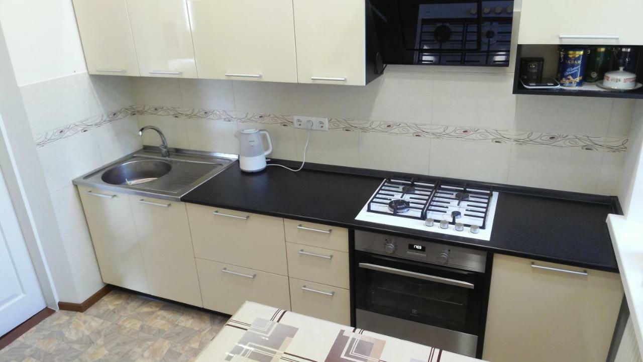 Separate Room Homestay In A Private House, Facilities Shared With Owner Berdychiv Exterior photo